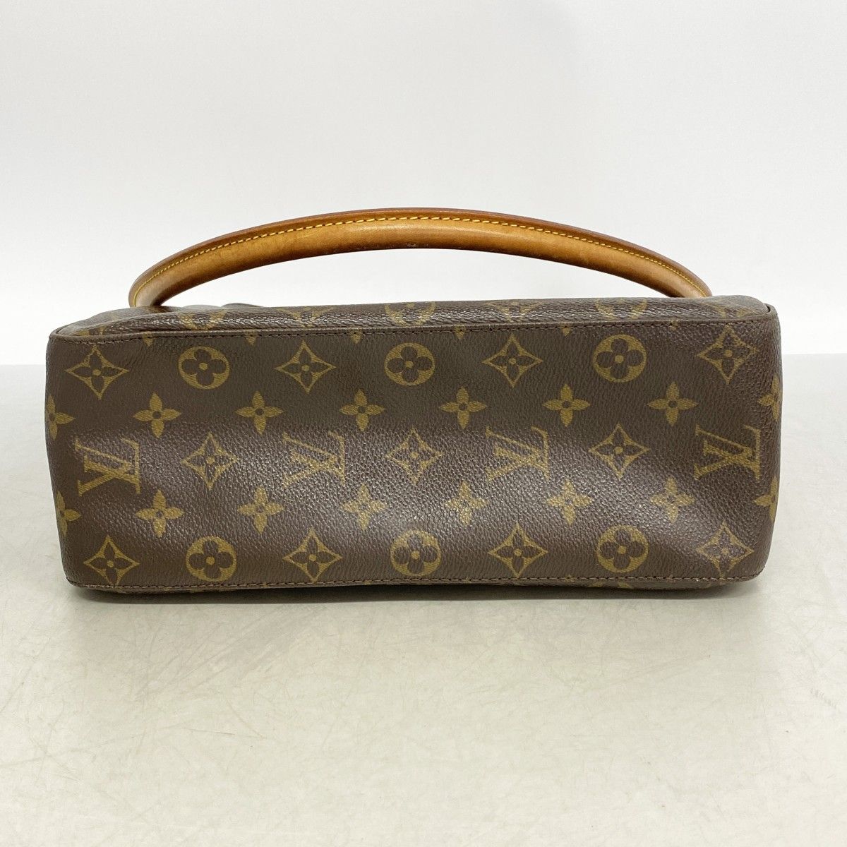Louis Vuitton Shoulder Bag Monogram Looping GM Brown — view 3