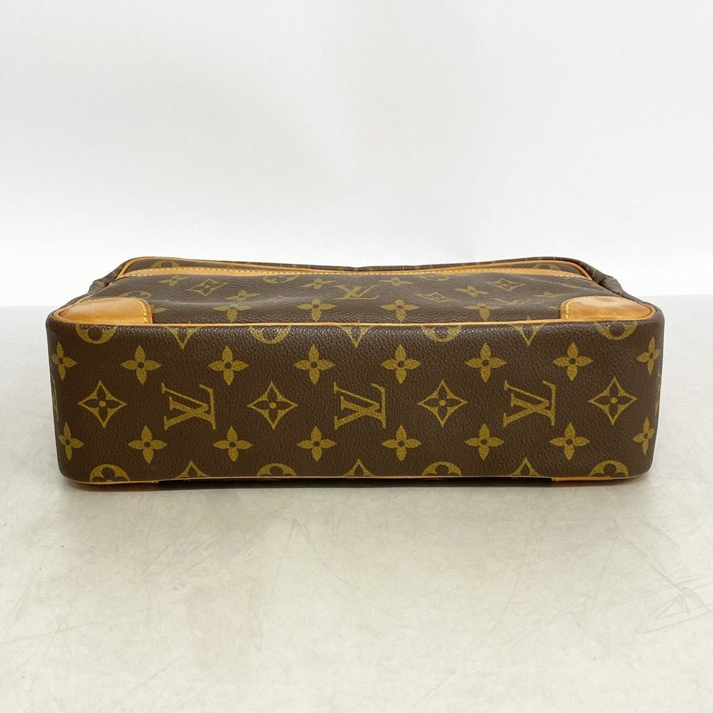 Louis Vuitton Shoulder Bag Monogram Trocadero 30 Brown — view 3