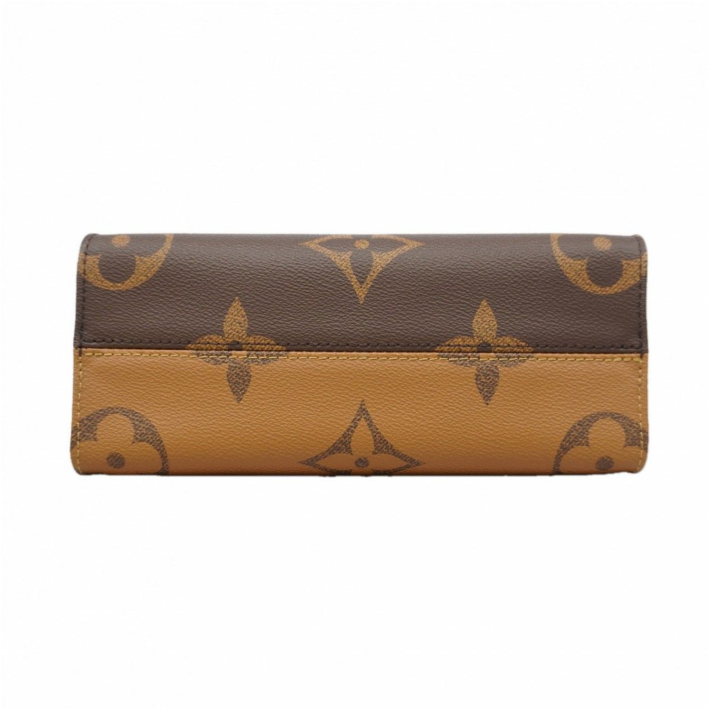 Louis Vuitton Handbag Monogram Giant Reverse On The Go PM Brown 2-Way — view 3