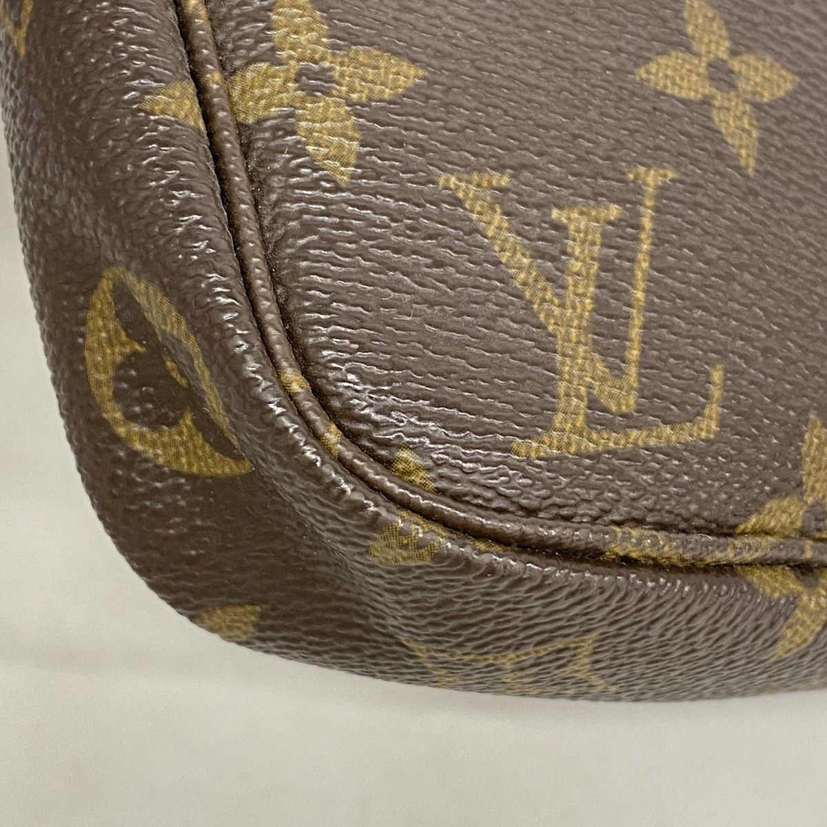 Louis Vuitton Pouch Monogram Pochette Soir Brown — view 8