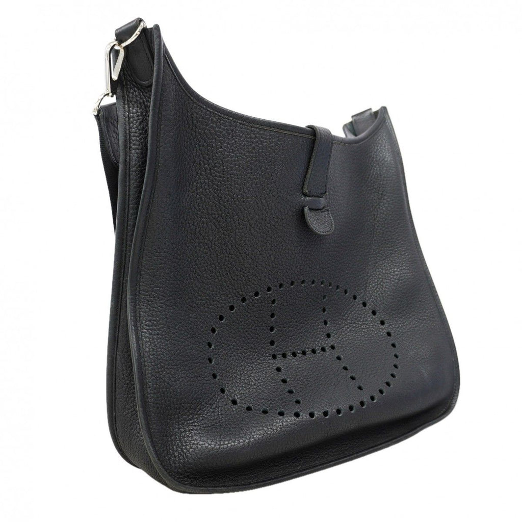 Hermes Shoulder Bag Taurillon Clemence Black Silver — view 2