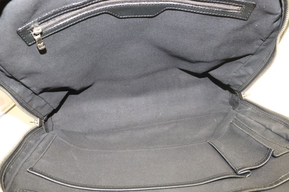 Louis Vuitton Taiga Briefcase Business — view 7
