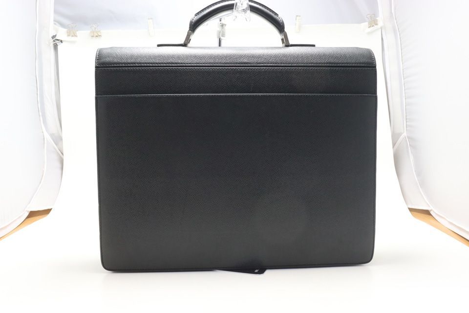 Louis Vuitton Taiga Briefcase Business — view 2