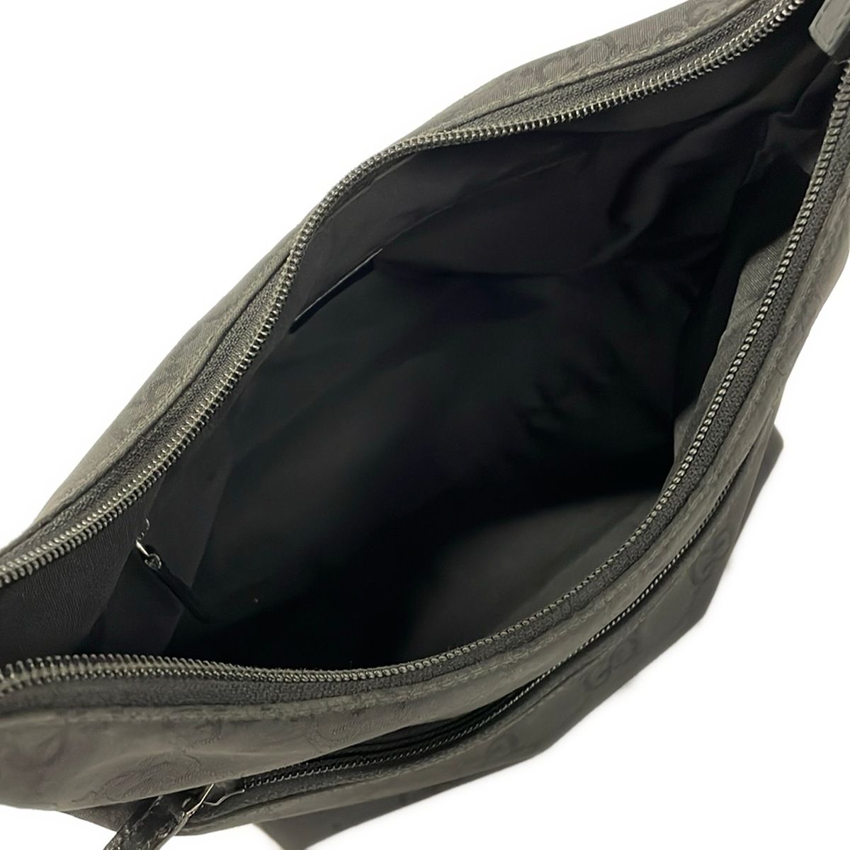 Gucci Shoulder Bag GG Pattern Black Leather — view 7