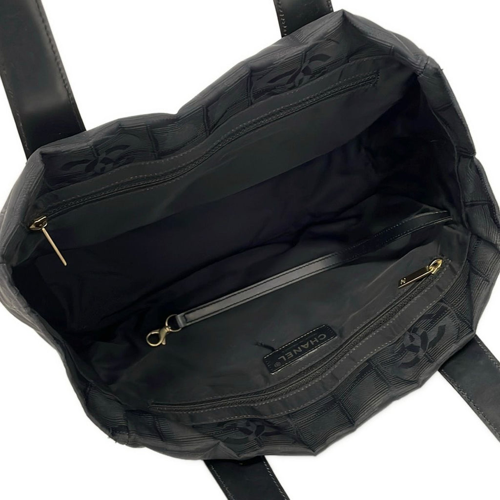 Chanel Tote New Travel Line PM Black Leather — view 7