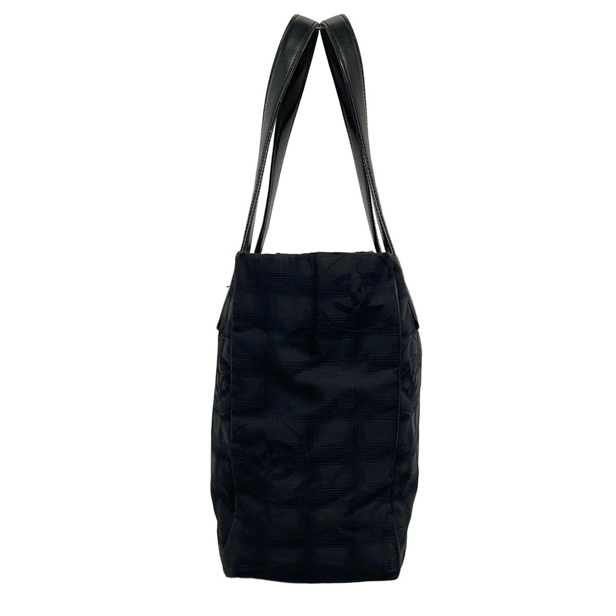Chanel Tote New Travel Line PM Black Leather — view 4
