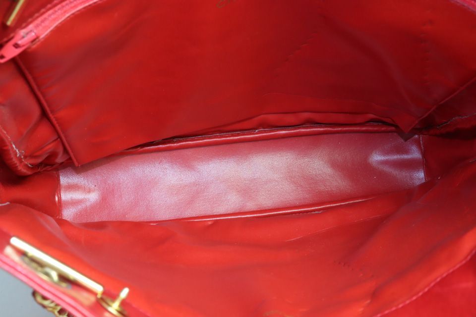 Chanel Lambskin Chain Tote Shoulder — view 7