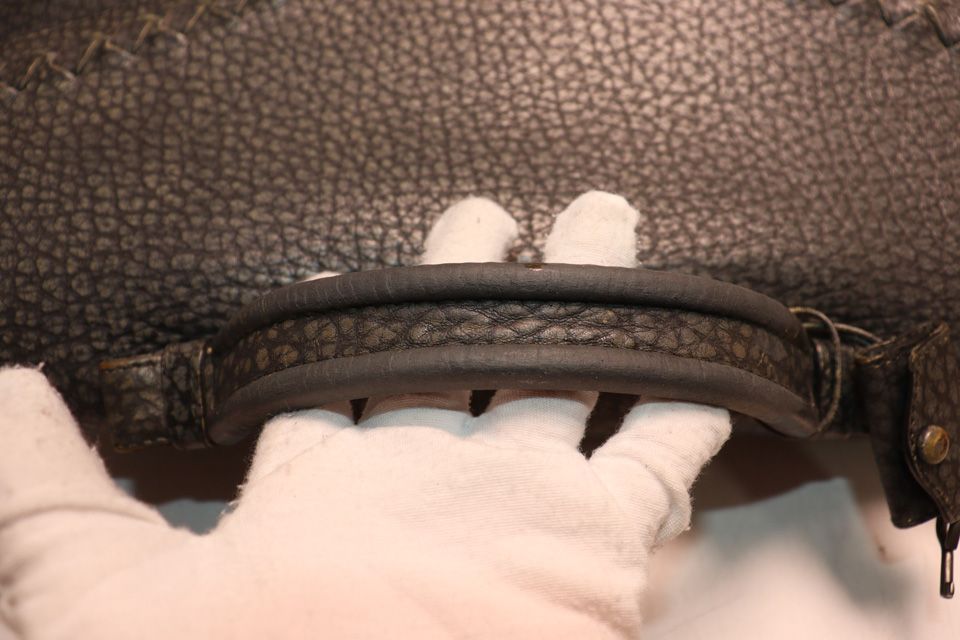 Bottega Veneta Leather Briefcase Business — view 6