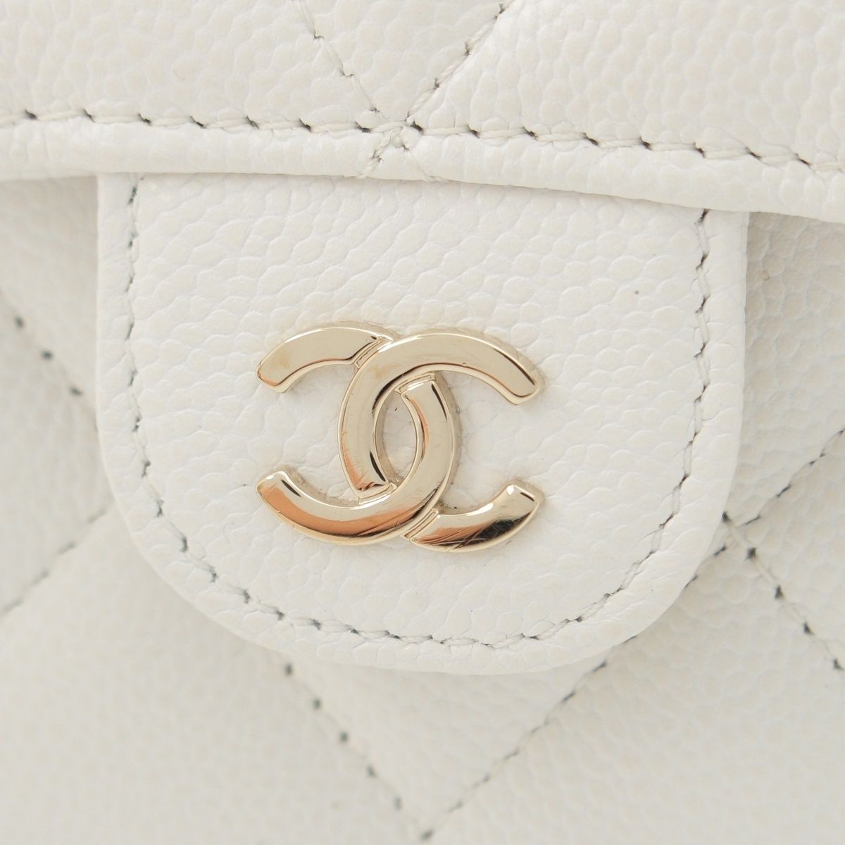 Chanel Caviar Leather Quilted CC Logo Mini Chain Wallet Card Case White — view 8
