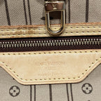 Louis Vuitton Neverbre PM Monogram Tote Canvas — view 4