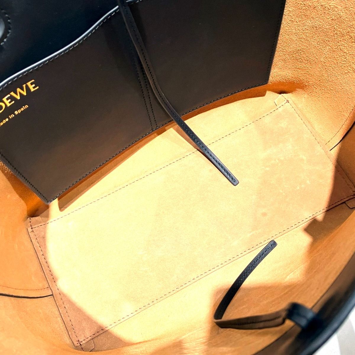 Loewe Anagram Tote Small Leather — view 5