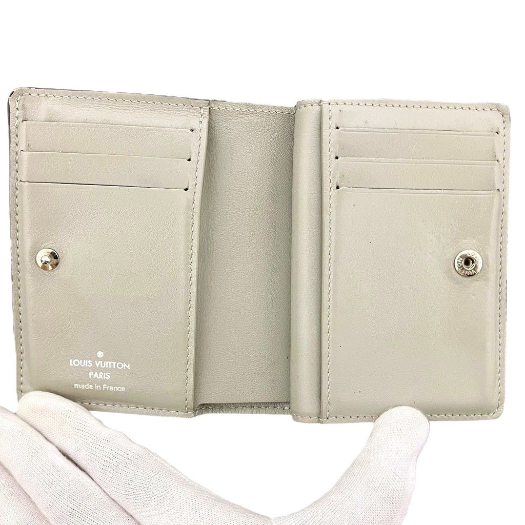 Louis Vuitton Portefeuille Clair Monogram Mahina Bifold Wallet Leather Wallet — view 3