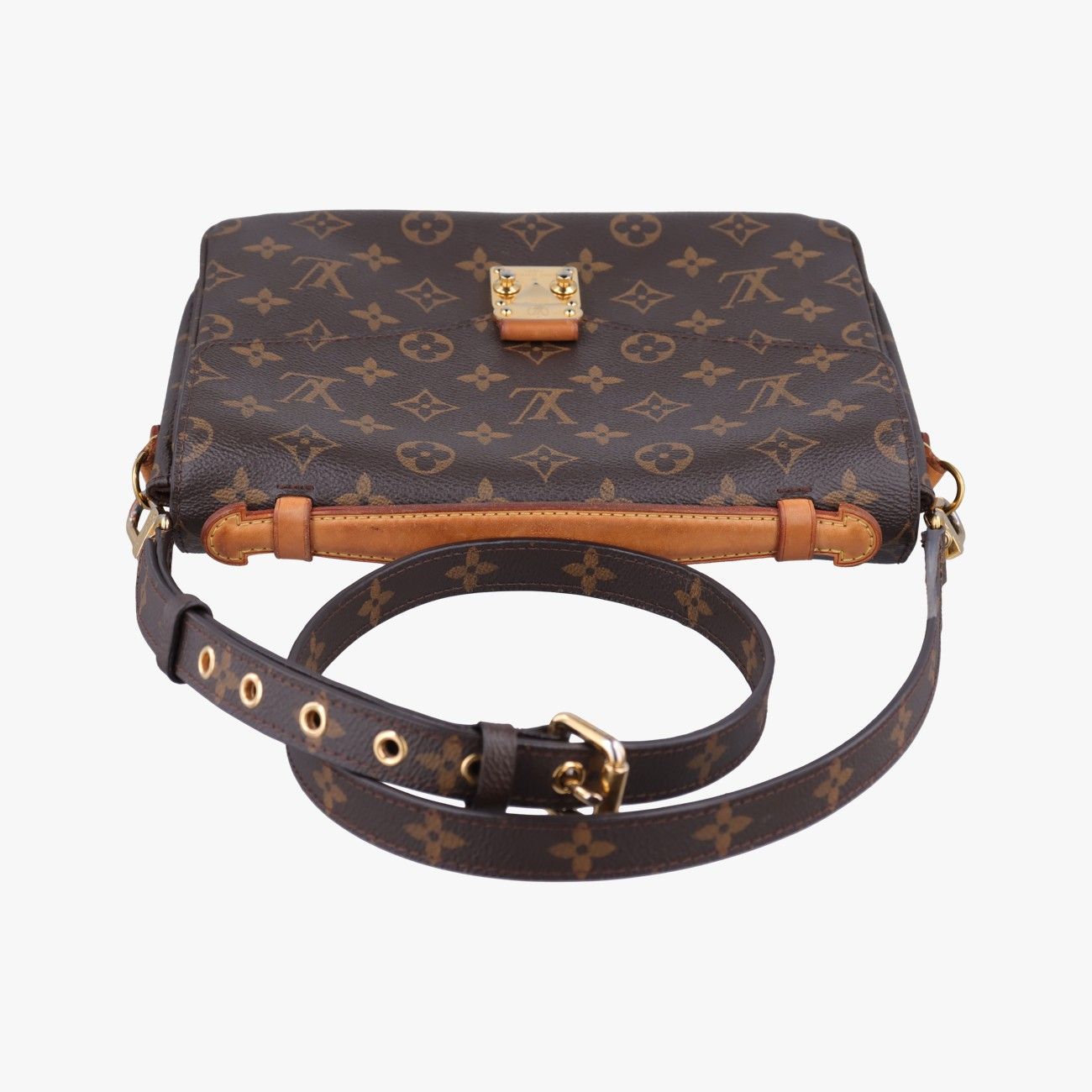 Louis Vuitton Pochette Metis MM Monogram Brown Canvas Handbag — view 8