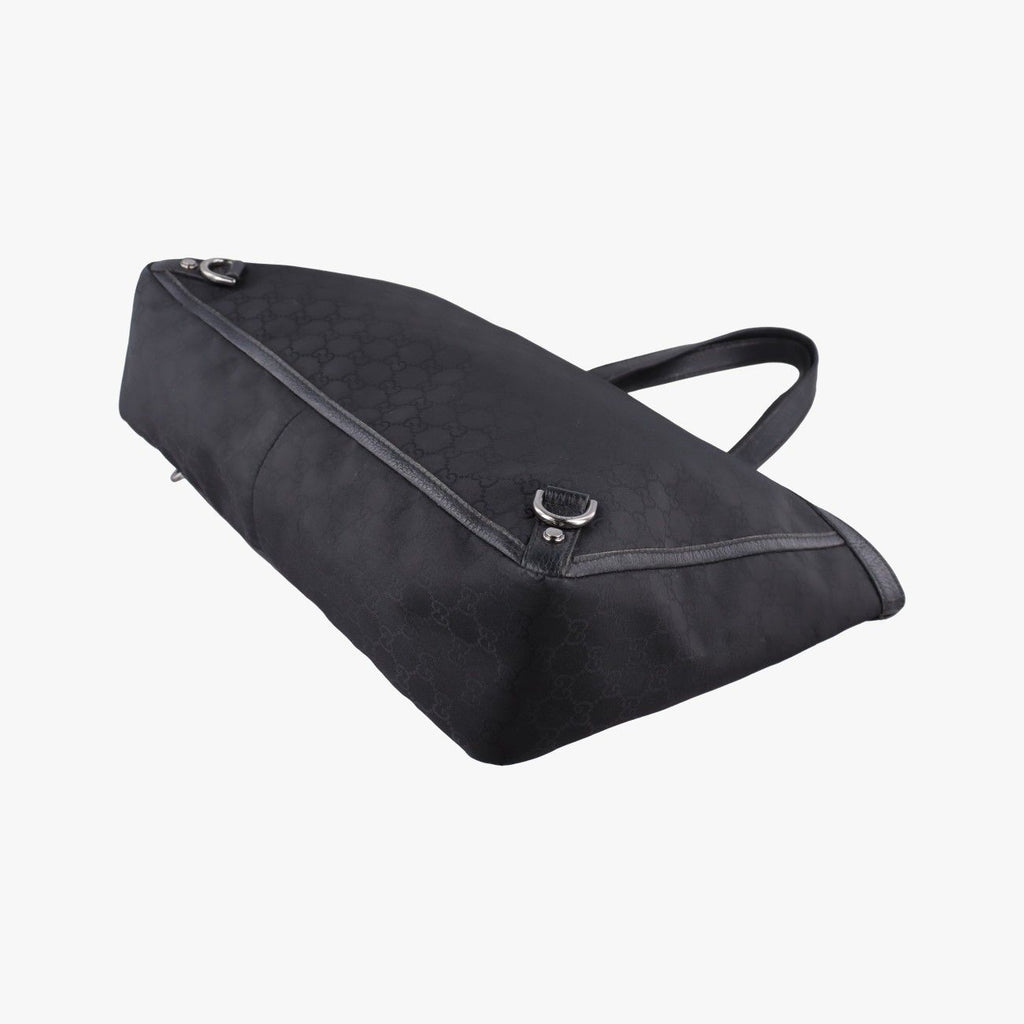 Gucci Abbey Black Canvas Leather Handbag — view 6