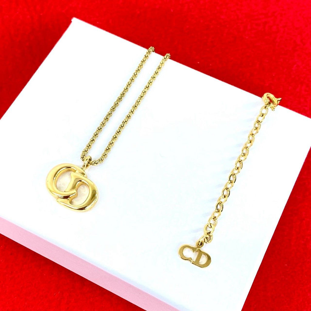 Dior Vintage CD Logo Pendant Gold
