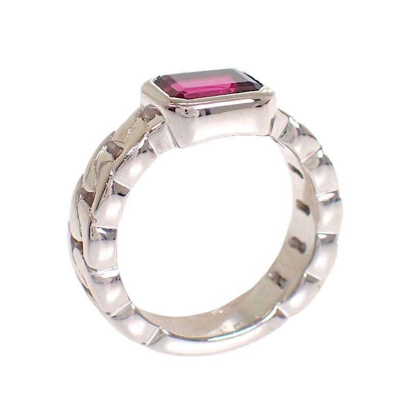 Chanel Premiere Ring 18k White Gold Pink Garnet — view 6