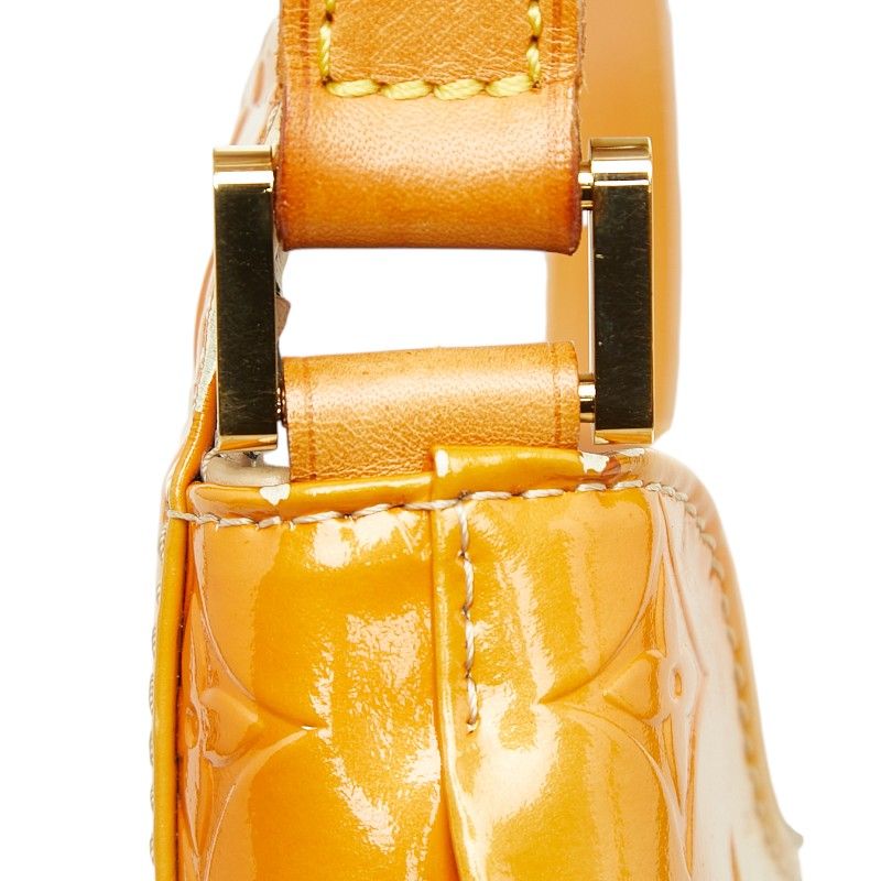Louis Vuitton Monogram Vernis Thompson Street Shoulder Bag Jaune Yellow Patent — view 7