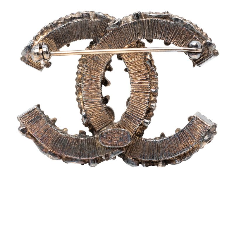 Chanel CC Logo Brooch 13 Gold Black Metal Resin — view 3