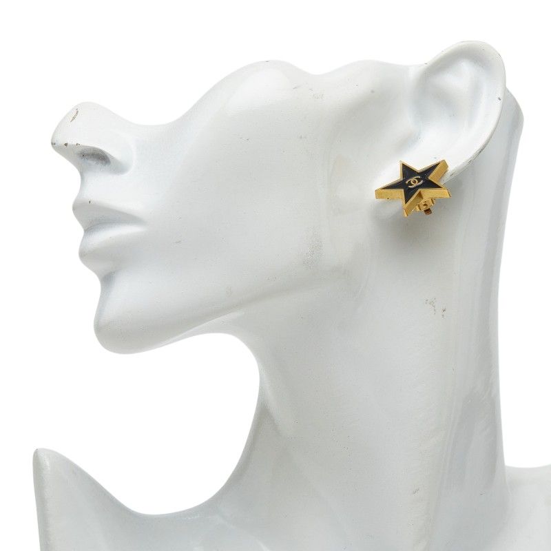 Chanel CC Logo Star Motif Earrings 01 Black Gold Plated — view 5