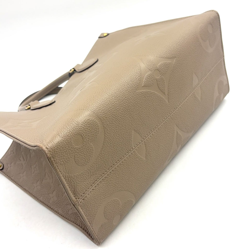 Louis Vuitton On The Go MM 2-Way Gray Leather Beige Tote Gold — view 5