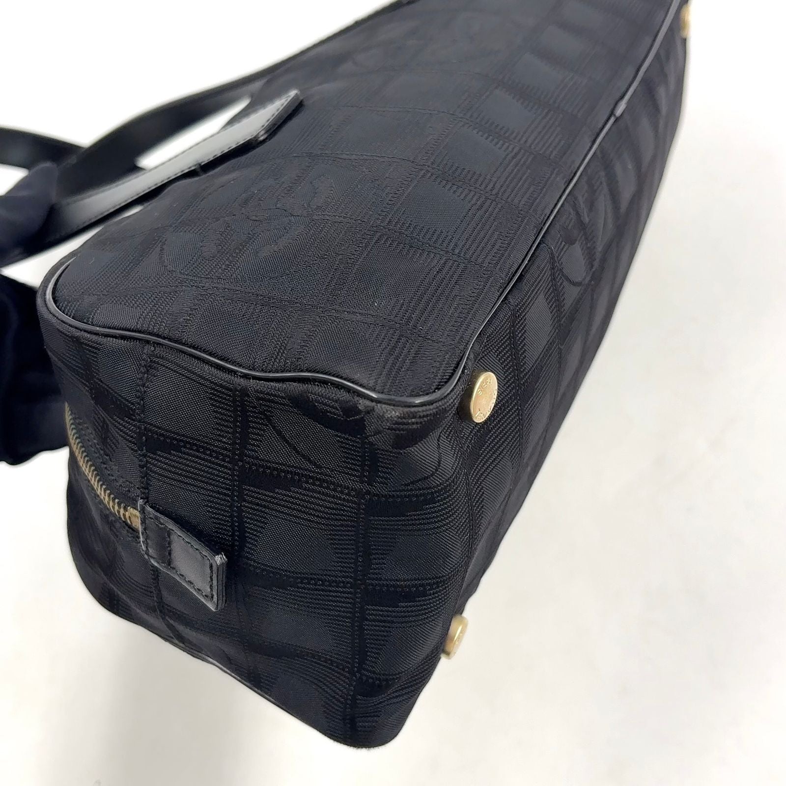 Chanel New Travelline Stand Leather Nylon Black Handbag Gold — view 8