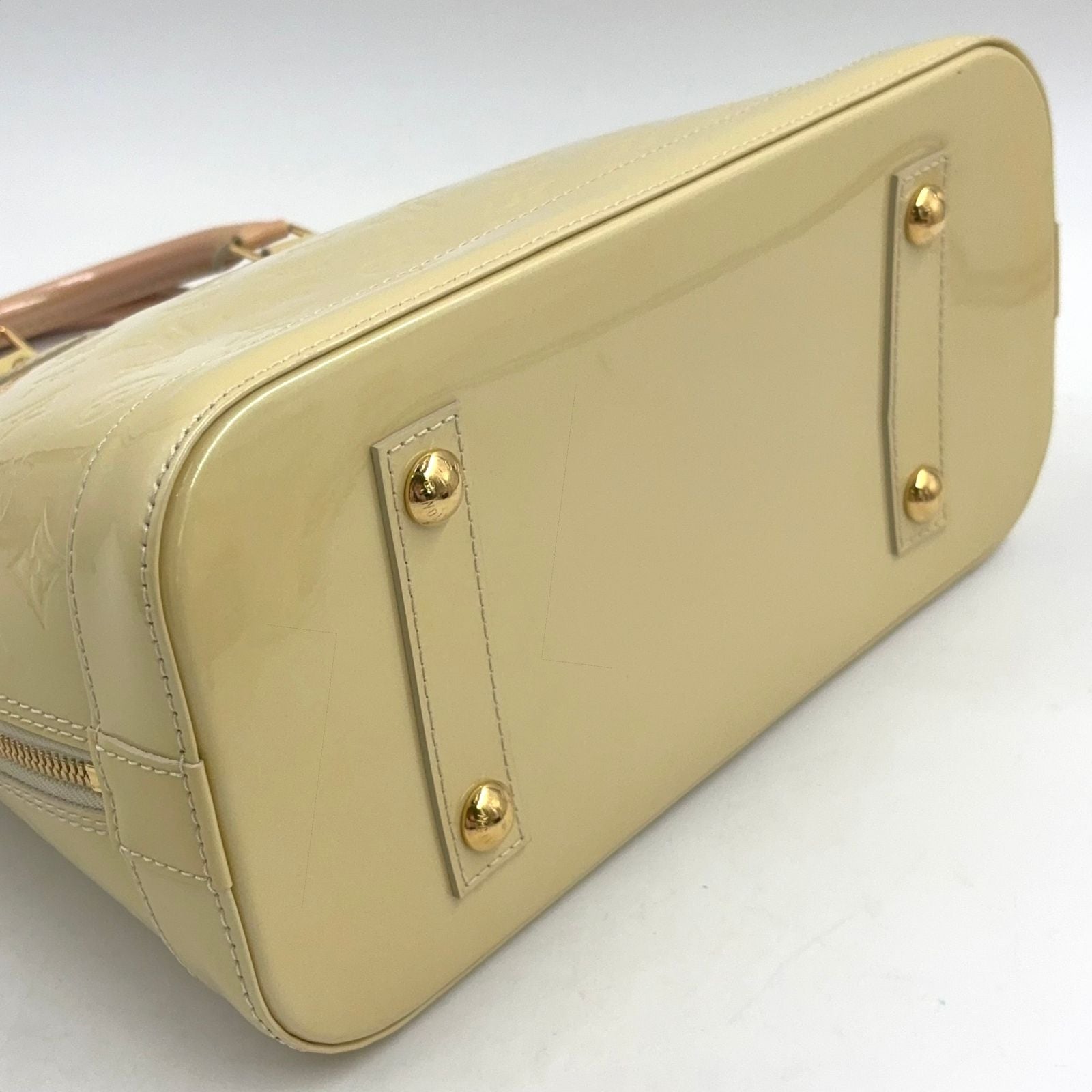Louis Vuitton Alma PM Monogram Vernis Enamel Light Yellow Handbag Gold — view 7