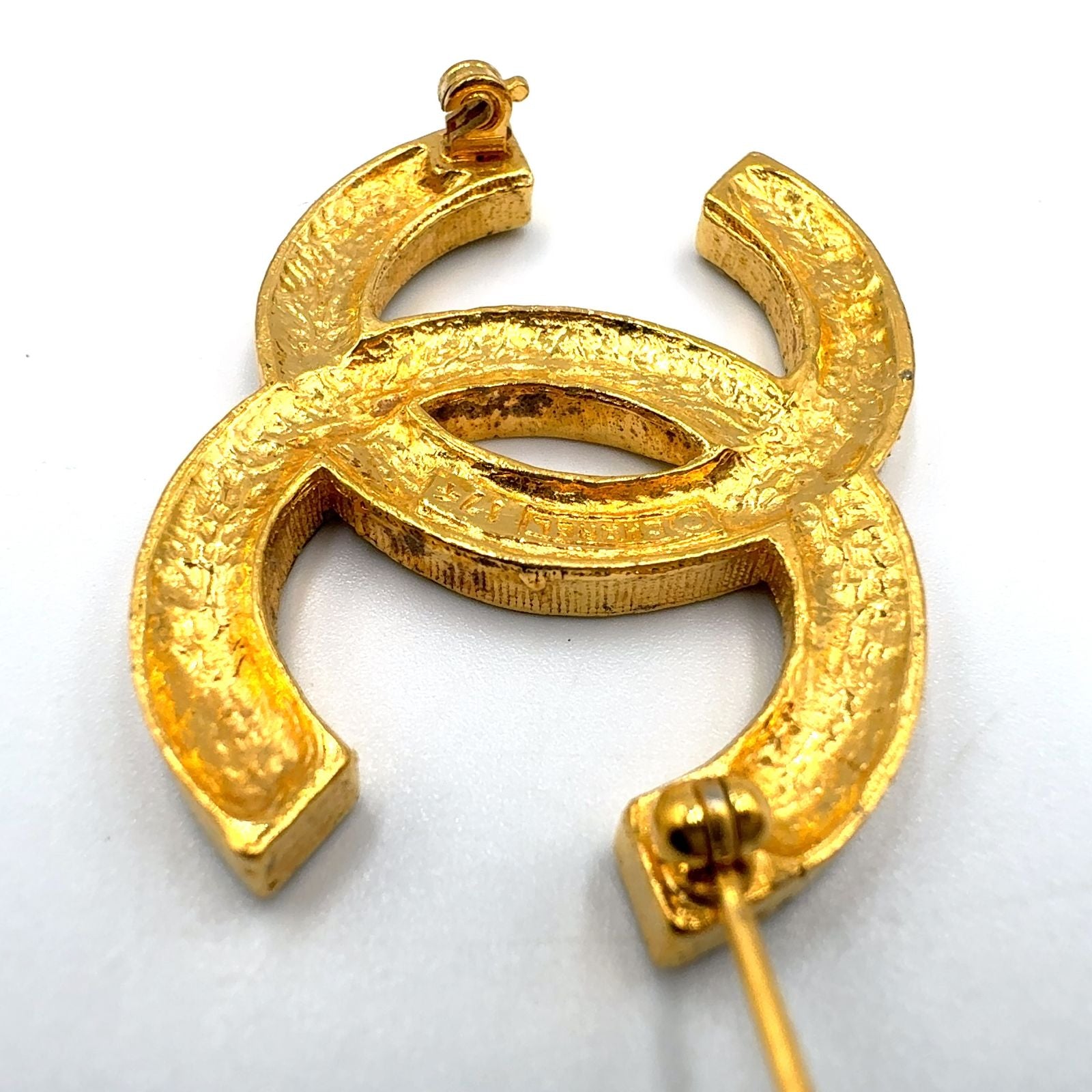 Chanel CC Logo Rhinestone Color Clear Gold Brooch — view 7