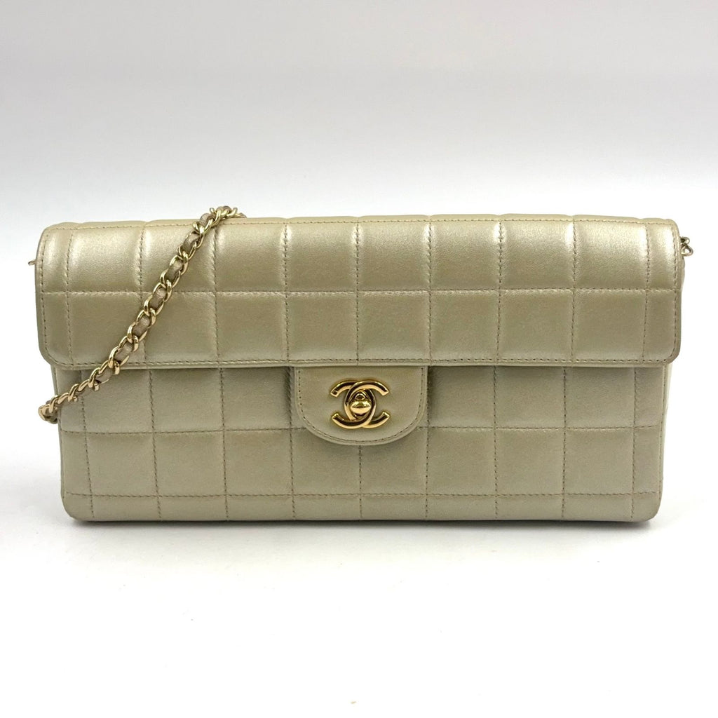 Chanel Chocolate Bar Stand Lambskin Chien Panning Gold Shoulder
