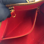 Louis Vuitton On The Go PM Monogram Reverse Correspondence Brown Handbag Gold — view 7