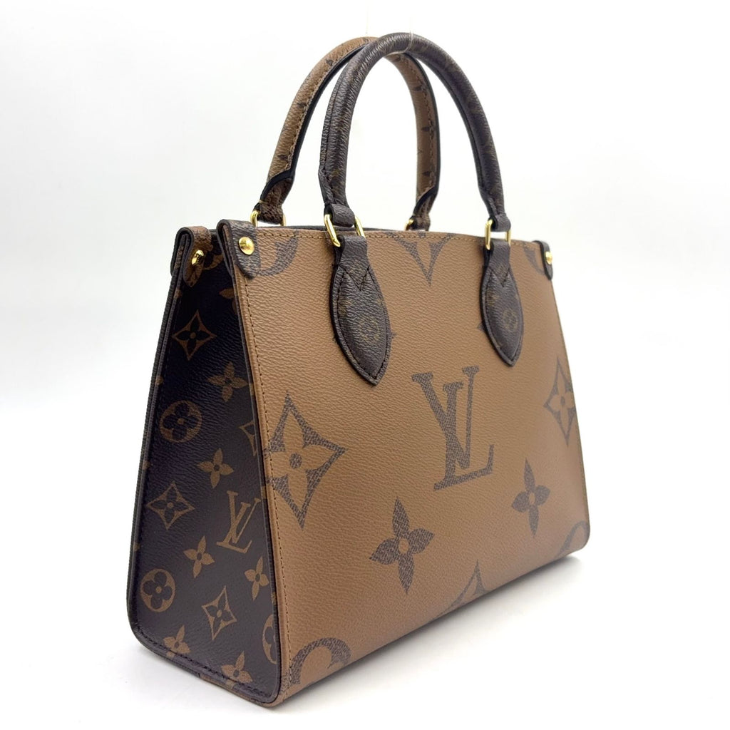 Louis Vuitton On The Go PM Monogram Reverse Correspondence Brown Handbag Gold — view 2