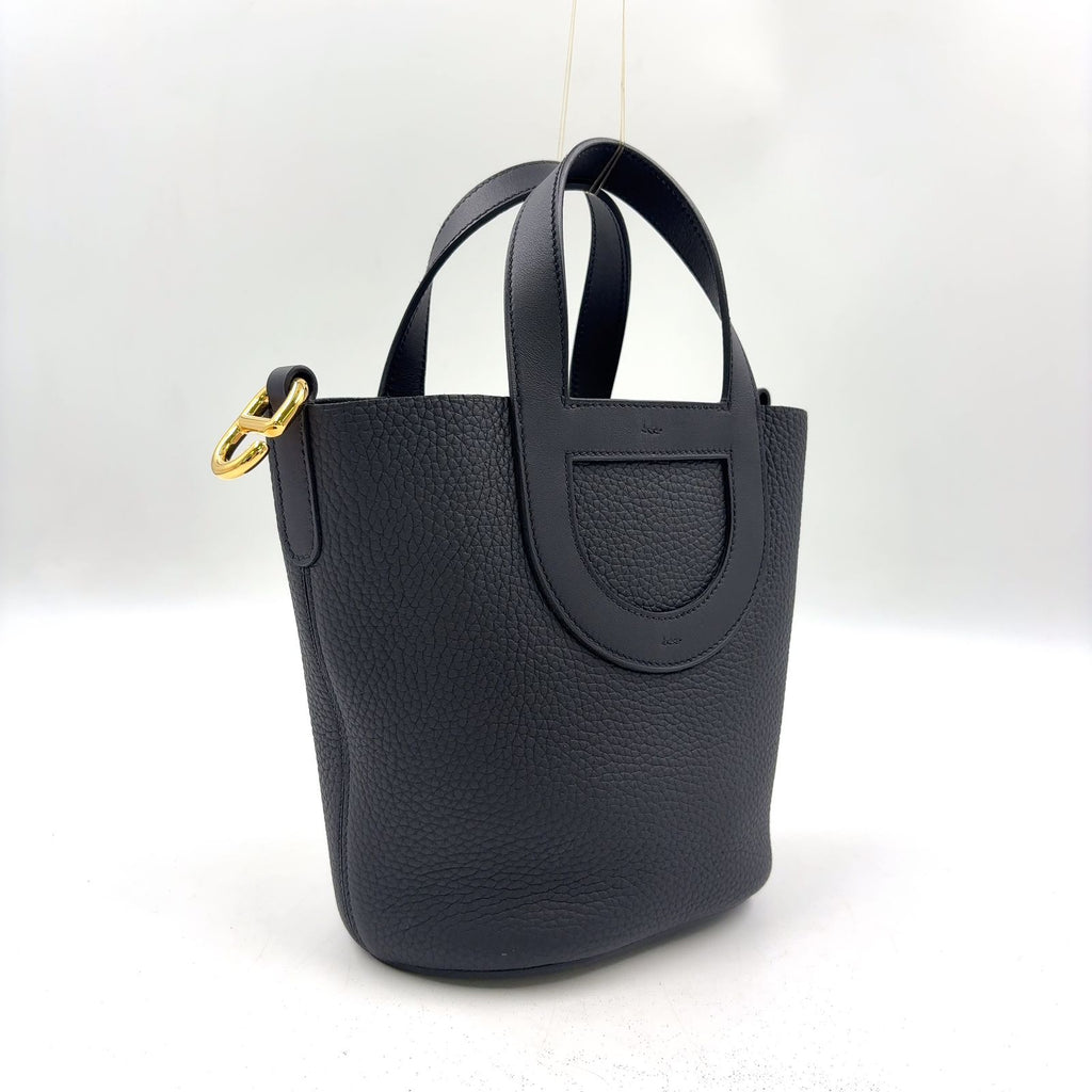 Hermes in the Loop 18 Taurillon Leather Black Handbag Gold — view 2