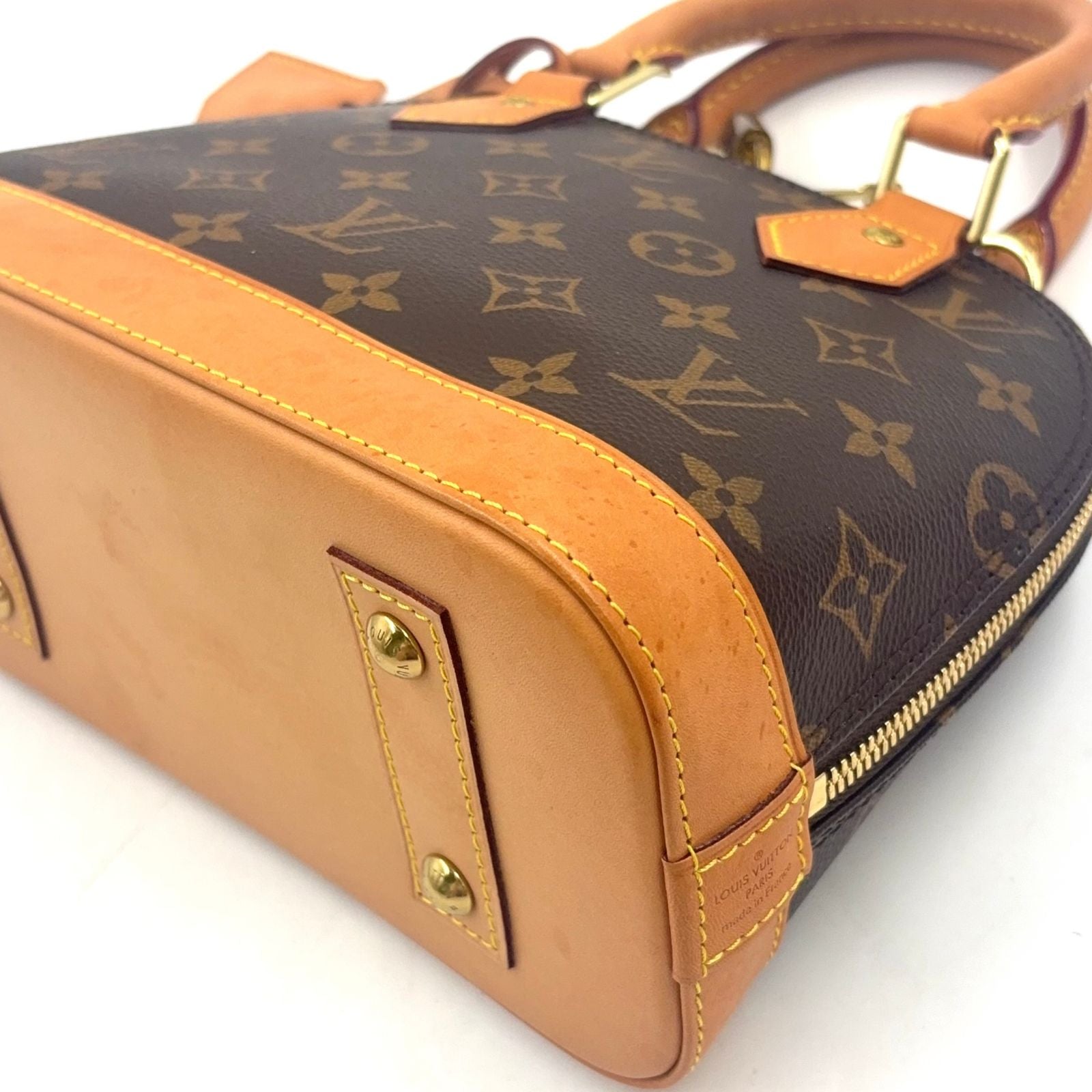 Louis Vuitton Alma BB Monogram Leather Brown Handbag Gold — view 6