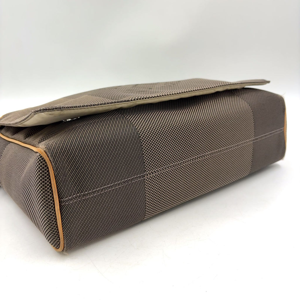 Louis Vuitton Damier Geant Leather Nylon Khaki Brown Lightbrown Shoulder — view 6
