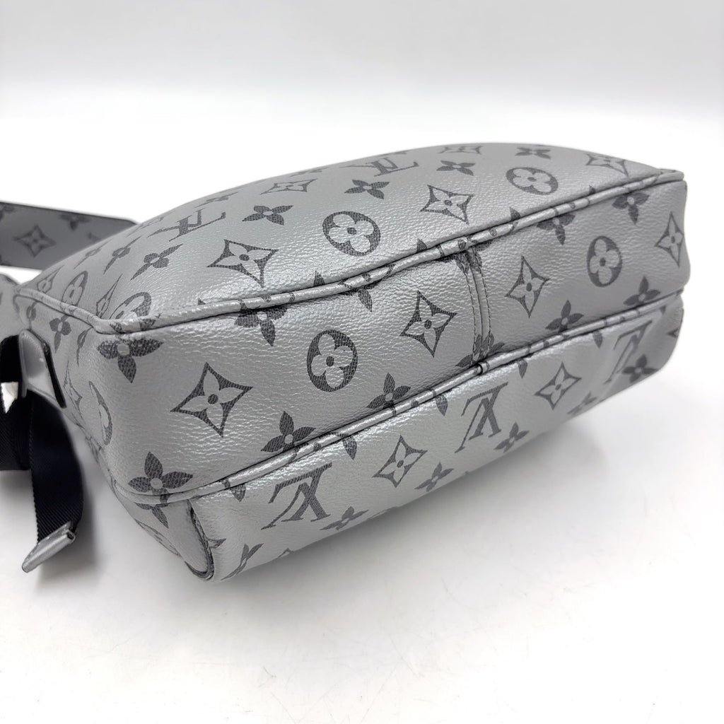 Louis Vuitton PM Monogram Gray Silver Shoulder — view 8