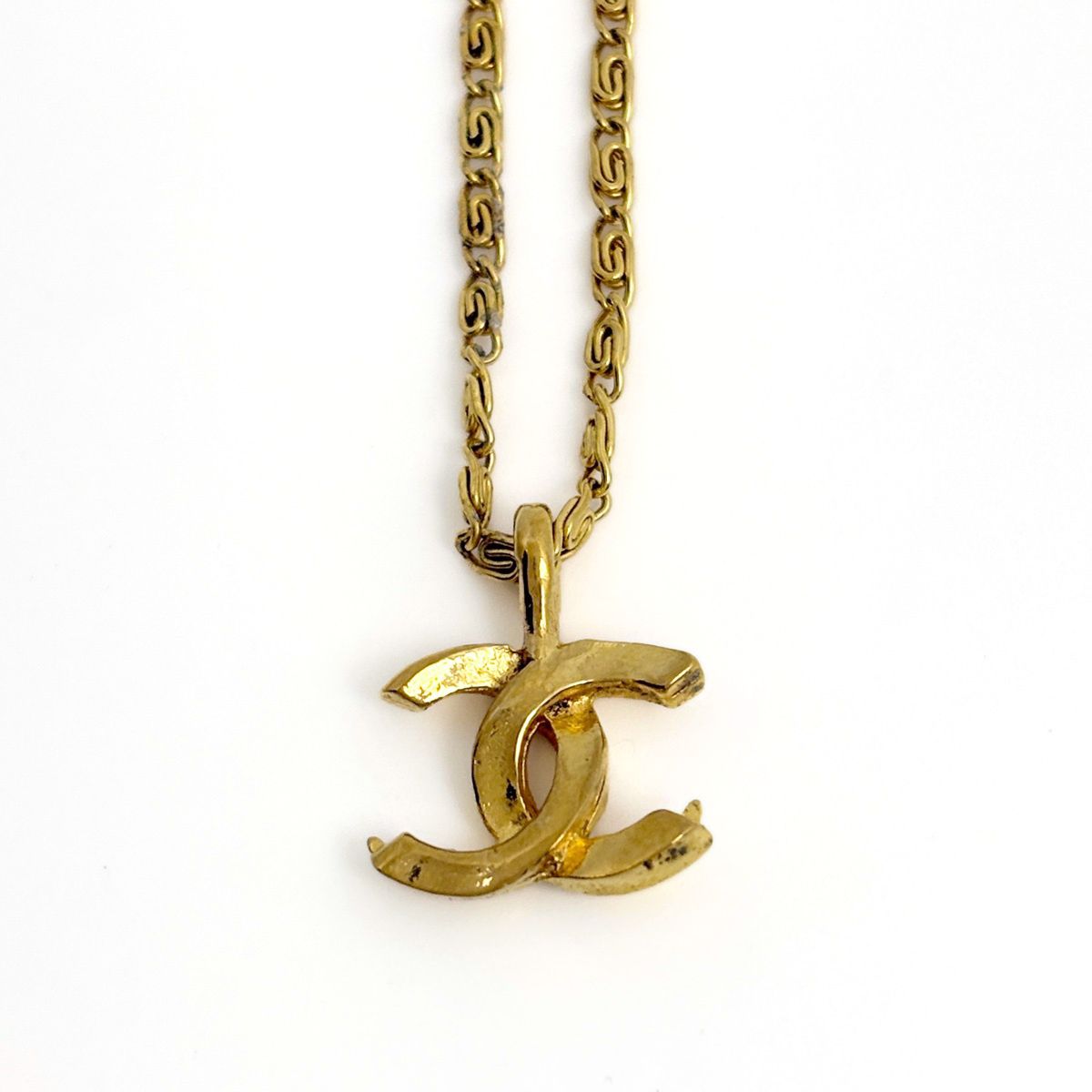 Chanel Necklace CC Logo Gold Plated — view 2