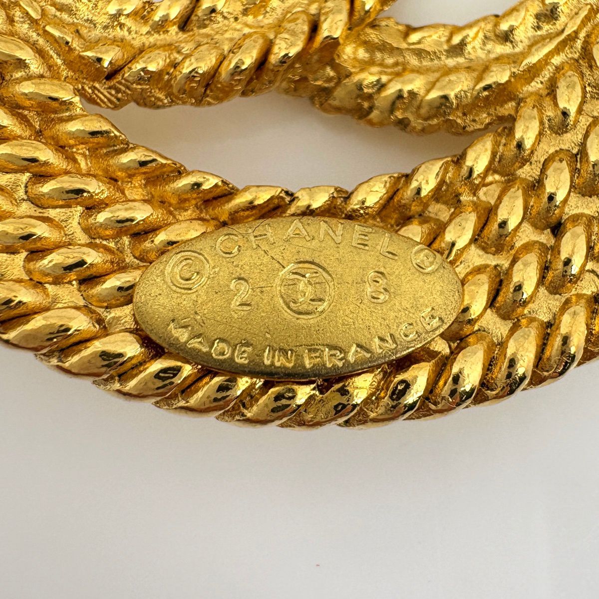 Chanel Brooch CC Logo Gold Plated — view 5