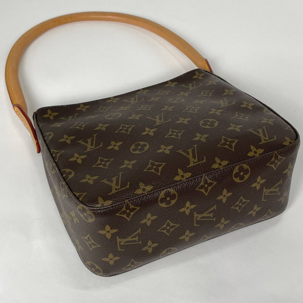 Louis Vuitton Looping MM Shoulder Bag Monogram Brown — view 2