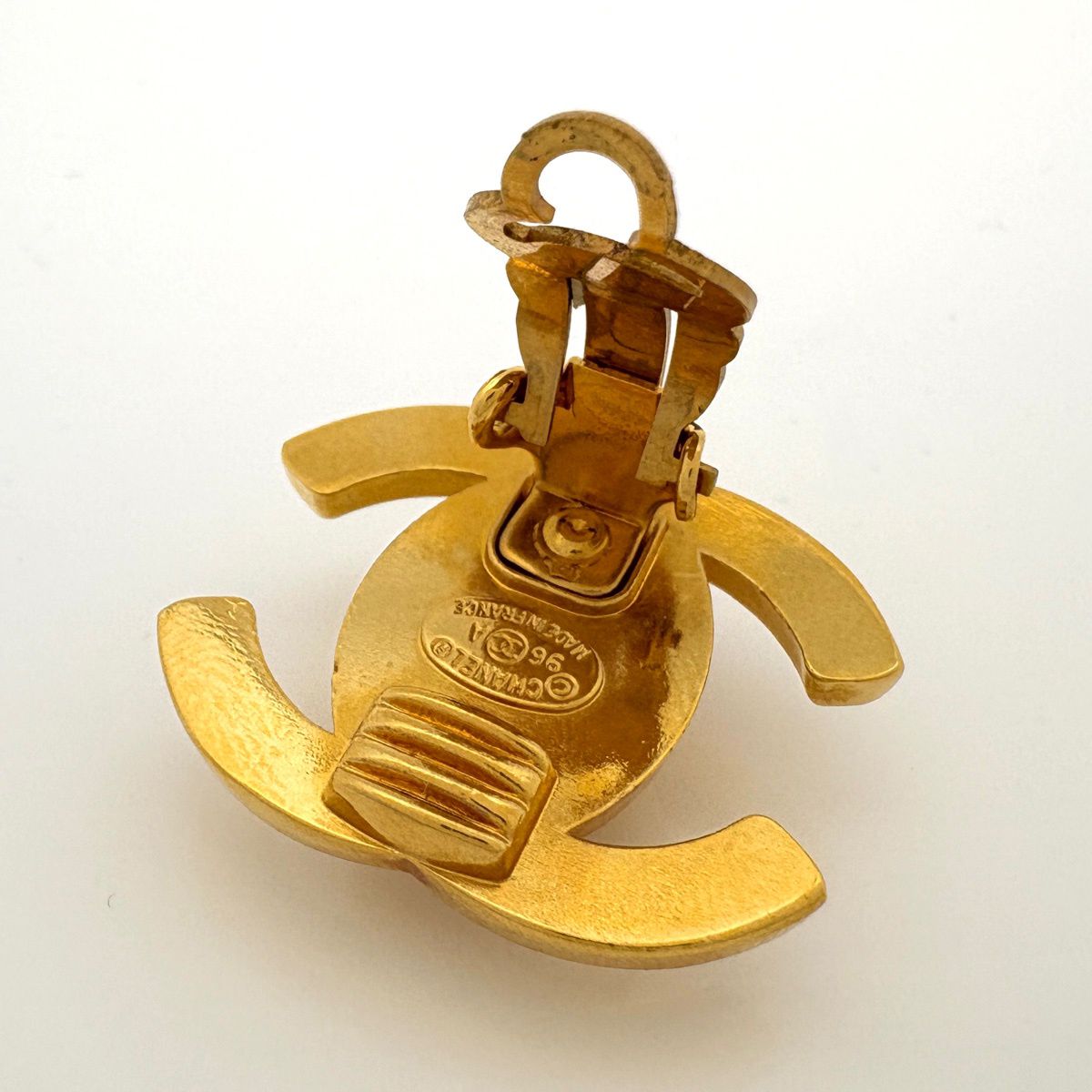 Chanel Earrings CC Logo Turnlock Gold Plated — view 3