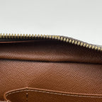 Louis Vuitton Cite MM Shoulder Bag Monogram Brown — view 7