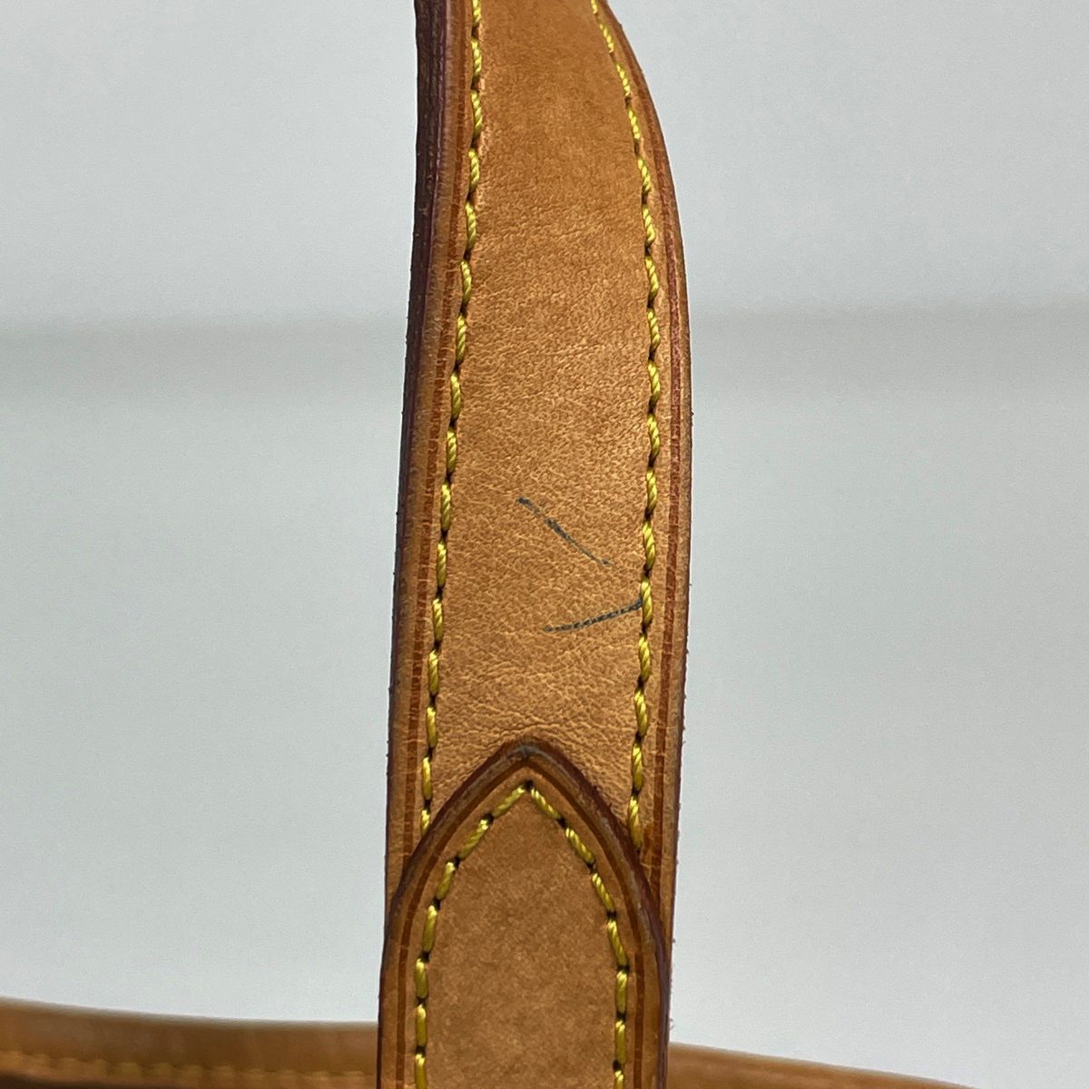 Louis Vuitton Batignolles Handbag Monogram Brown — view 5