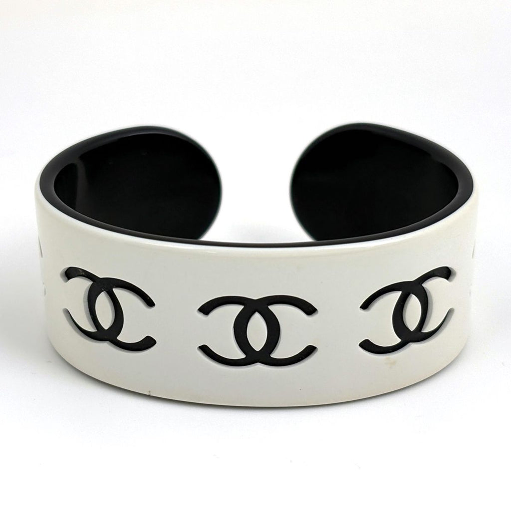 Chanel Bangle CC Logo Plastic White Bracelet — view 2