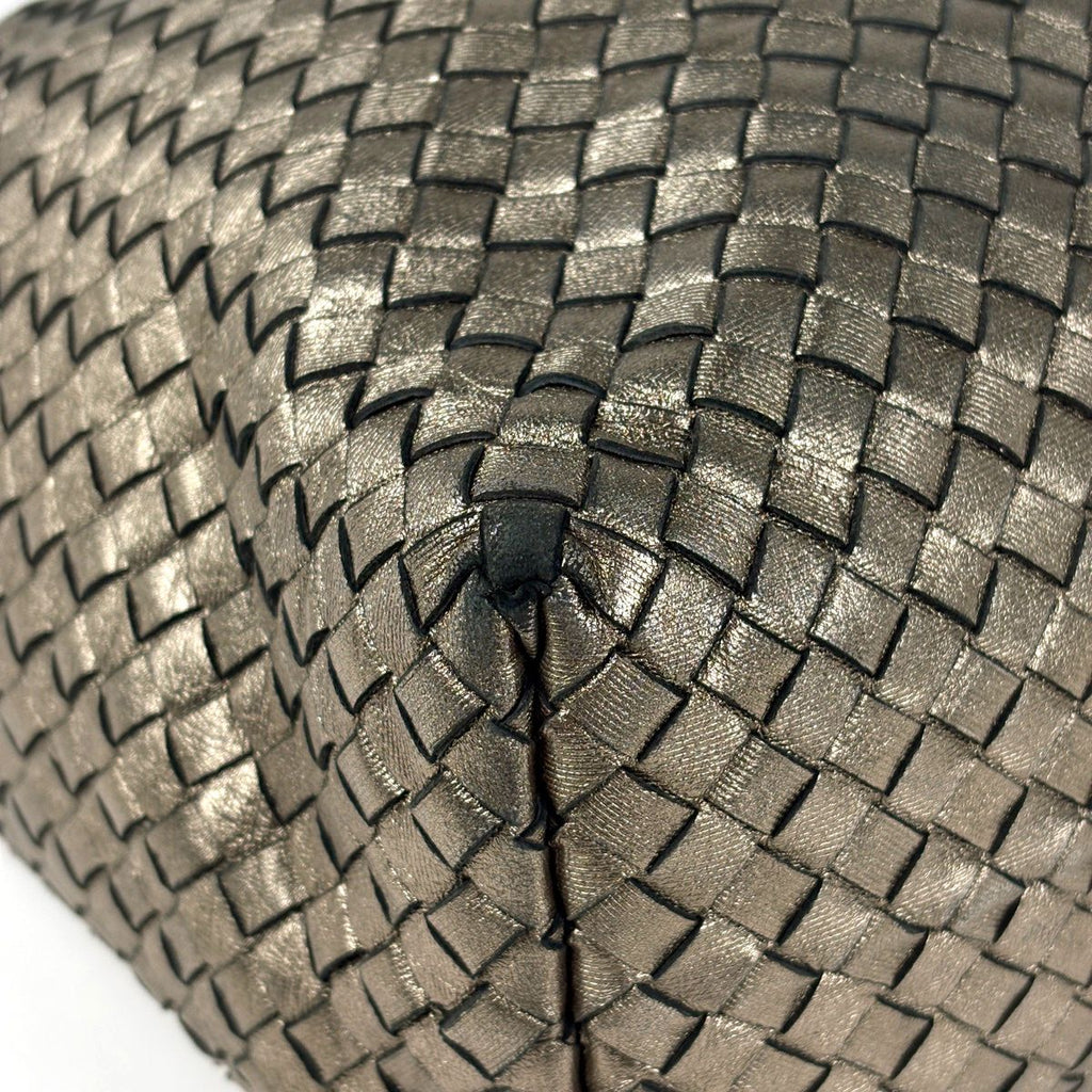 Bottega Veneta Shoulder Bag Intrecciato Leather Gold — view 3