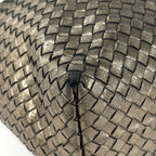 Bottega Veneta Shoulder Bag Intrecciato Leather Gold — view 3