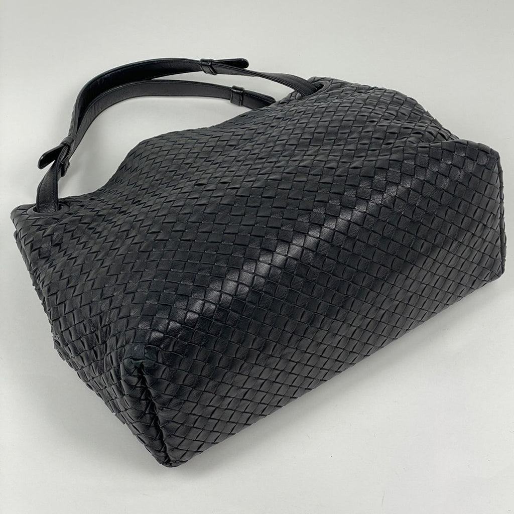 Bottega Veneta Tote Intrecciato Leather Black — view 2