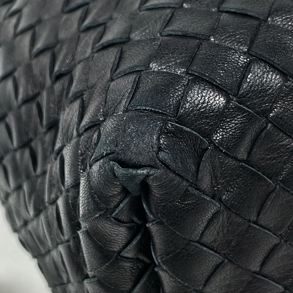 Bottega Veneta Tote Intrecciato Leather Black — view 3