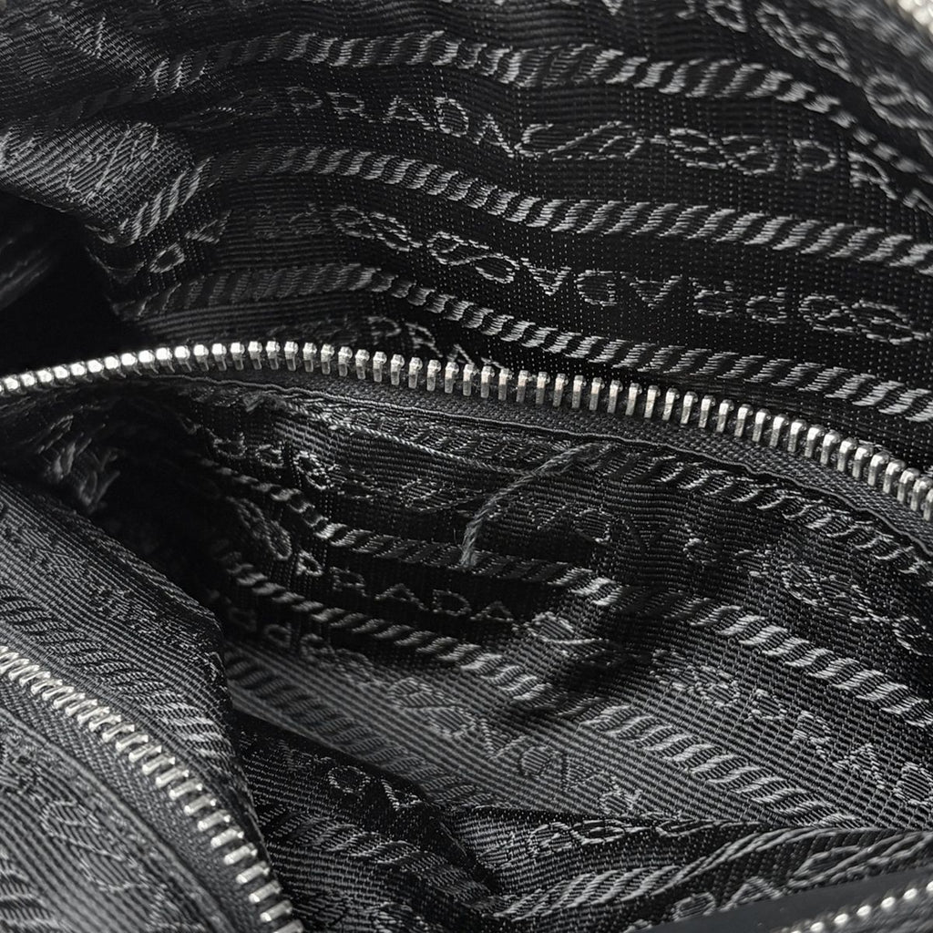 Prada Shoulder Bag Tessuto Nylon Nero — view 8