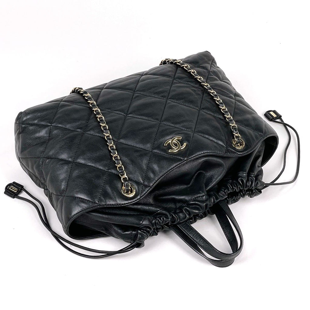 Chanel Tote CC Logo Quilted 2-Way Drawstring Leather Black — view 7