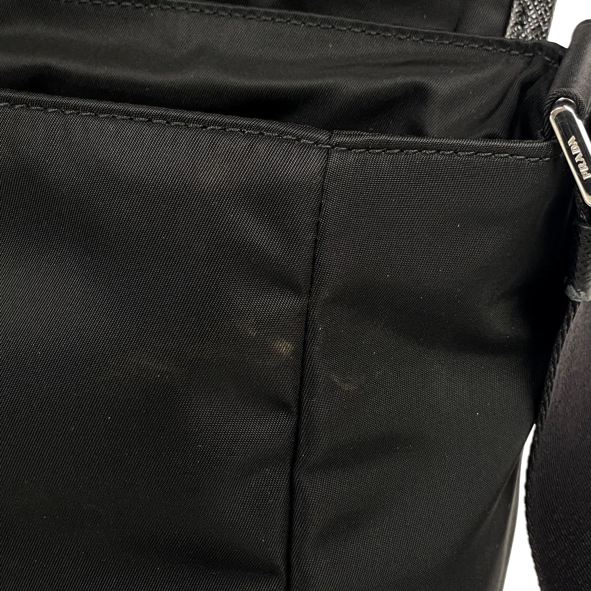 Prada Shoulder Bag Nylon Nero — view 5