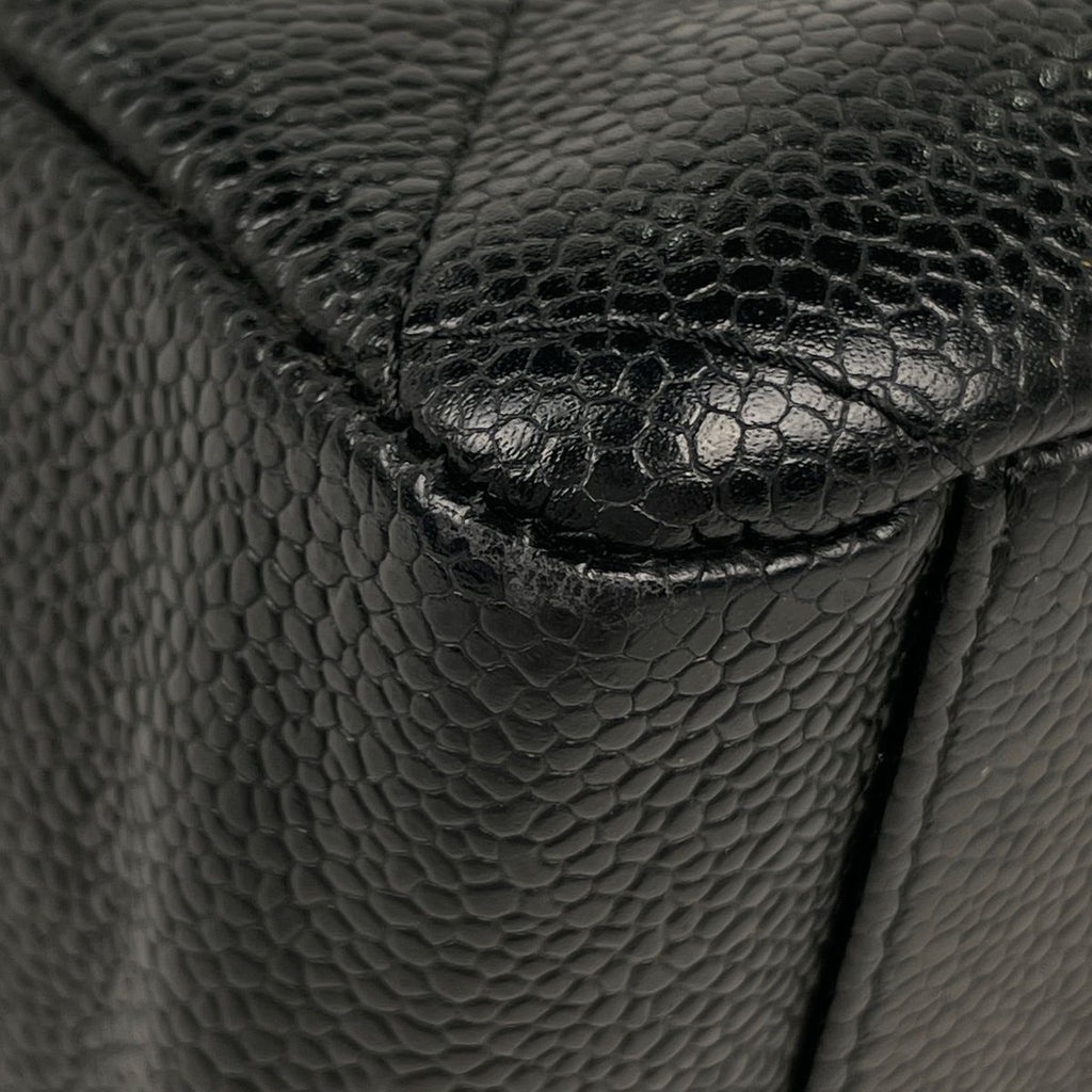 Chanel Tote CC Logo Quilted Caviar Leather Black — view 3