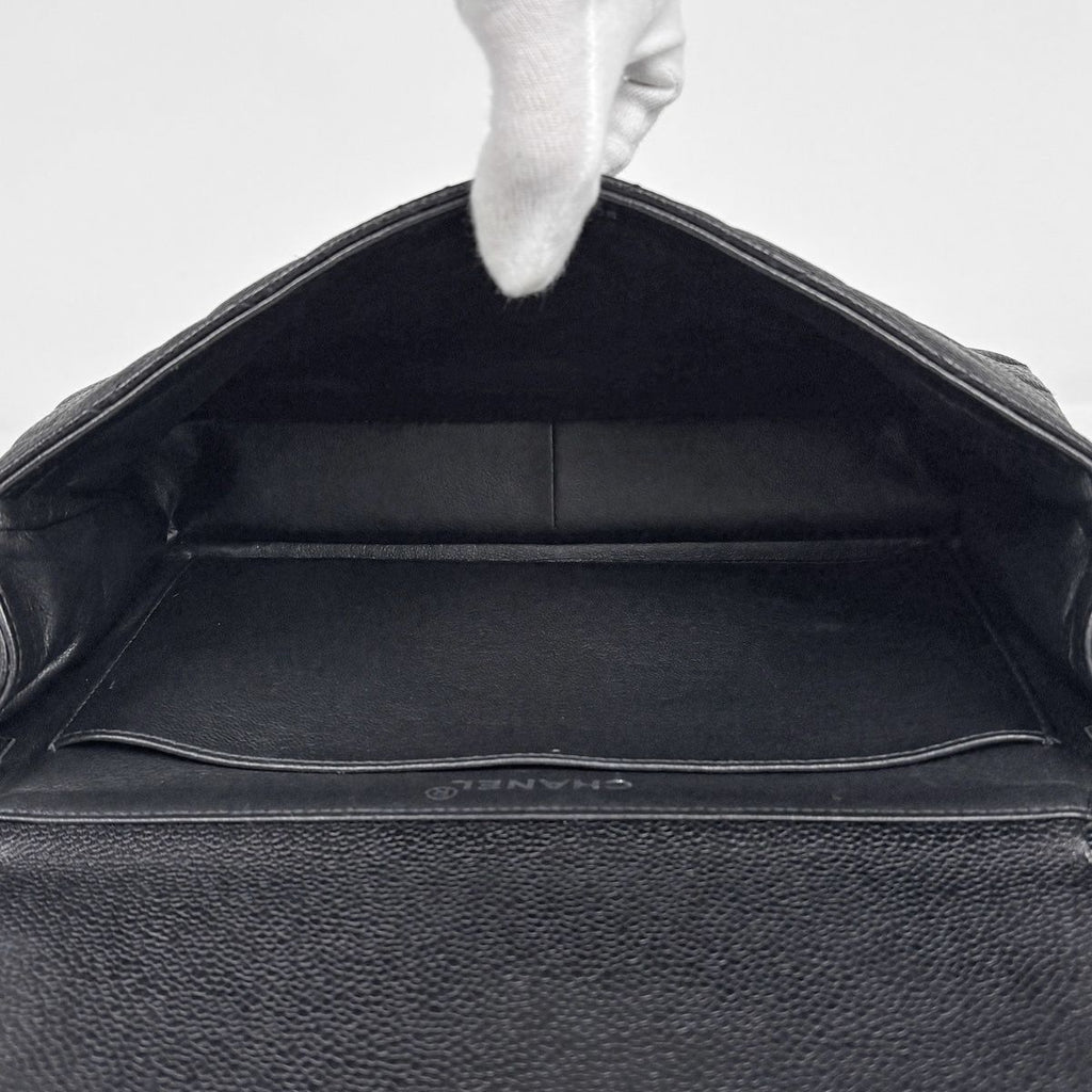 Chanel Handbag CC Logo Quilted Double Face Caviar Leather Black — view 9